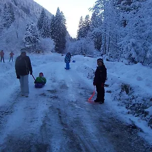 https://le-bivouac.hotels-rhonealpes.com