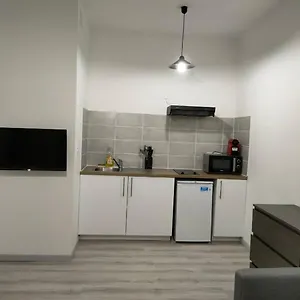 https://saint-etienne-studio-lot-8.midi-pyreneeshotels.com