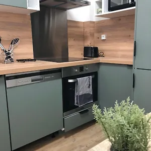 https://appartement-chaleureux-paris-cdg-rer-b-parc-des-expos.fr-paris.fr